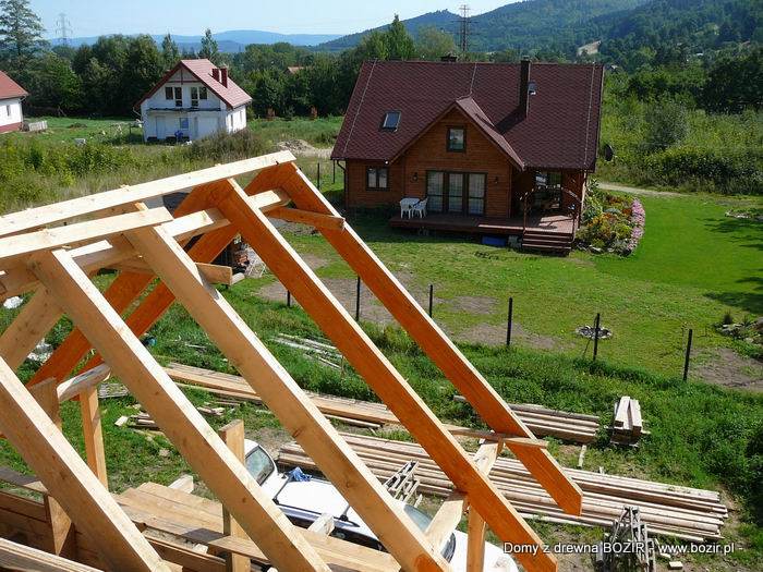 domy z drewna więźba dachowa